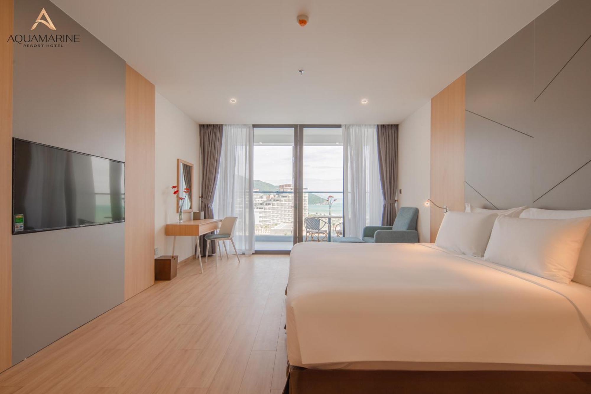 Aquamarine Beachfront Resort & Spa Cam Ranh Exterior foto