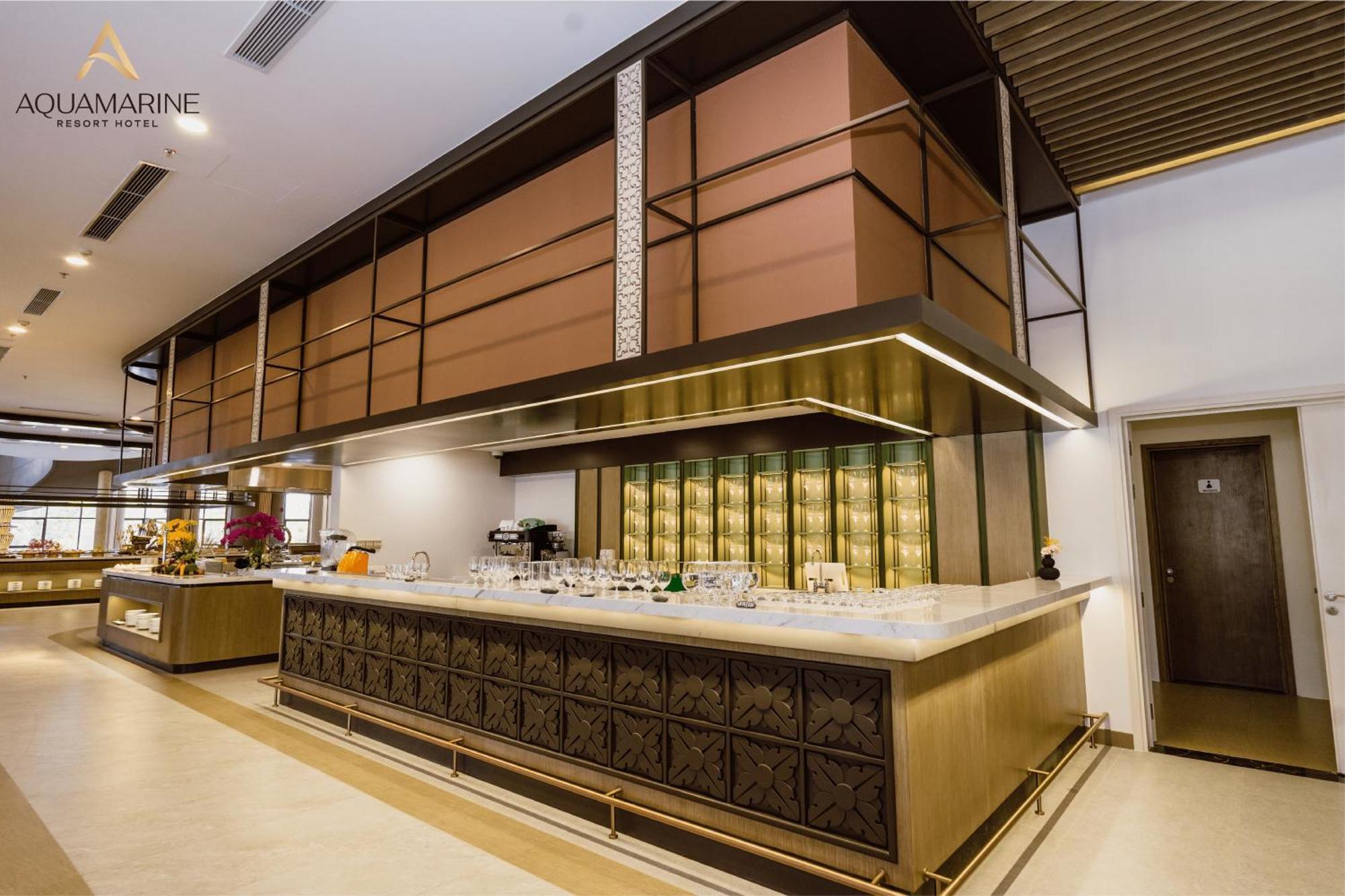 Aquamarine Beachfront Resort & Spa Cam Ranh Exterior foto