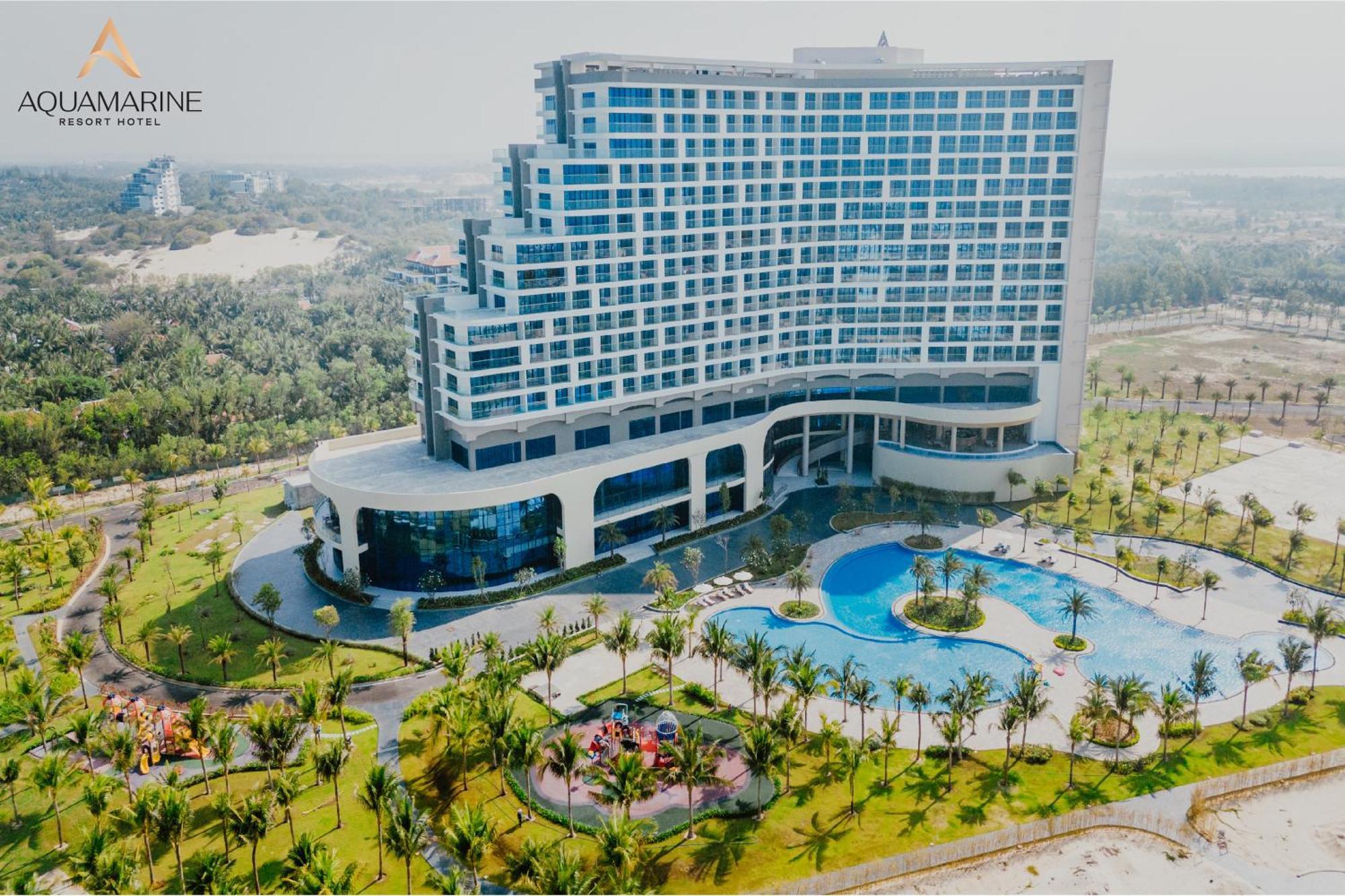 Aquamarine Beachfront Resort & Spa Cam Ranh Exterior foto