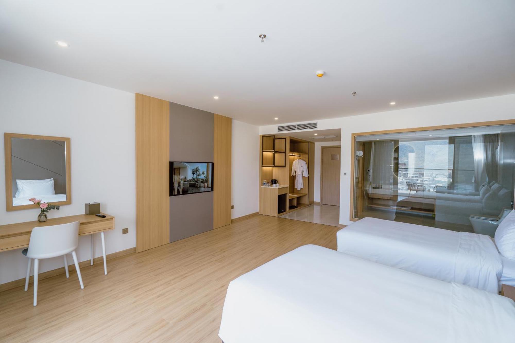 Aquamarine Beachfront Resort & Spa Cam Ranh Exterior foto